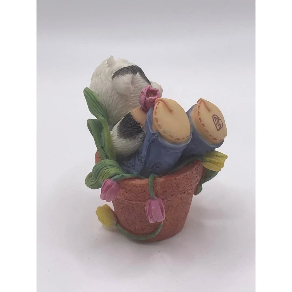 Enesco Mary's Moo Moos Falling for Moo Cow Figurine 1996 207136 Flower Pot Tulip